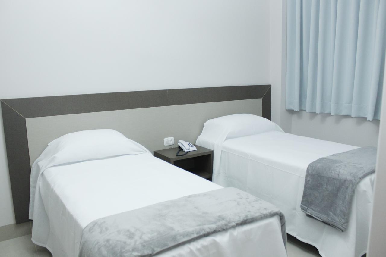 Hotel Cadori Paiçandu エクステリア 写真