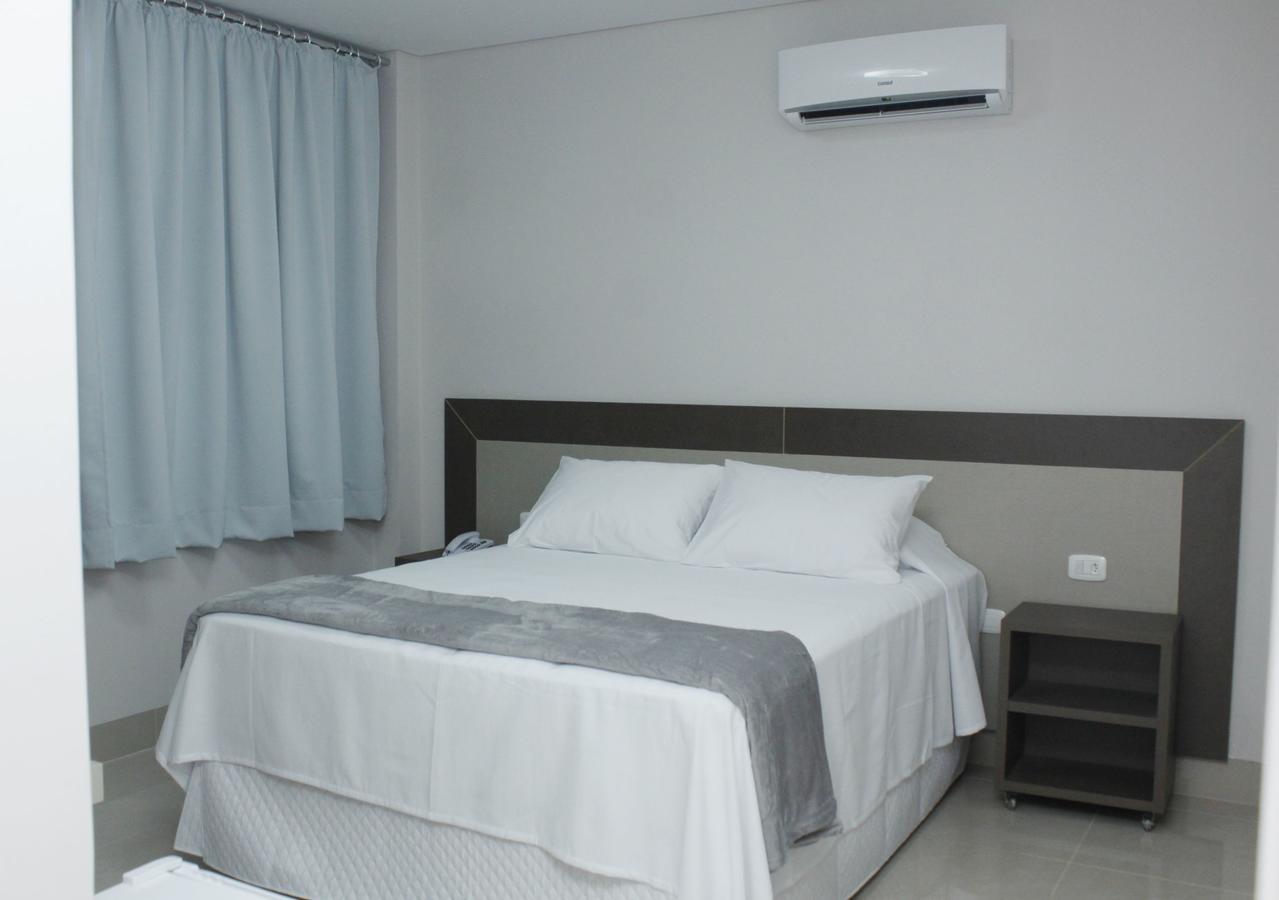 Hotel Cadori Paiçandu エクステリア 写真